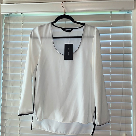 NEVER WORN ZARA BLOUSE - Picture 1 of 6